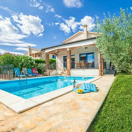 Mar Villa Sveti Lovreč Pazenatički